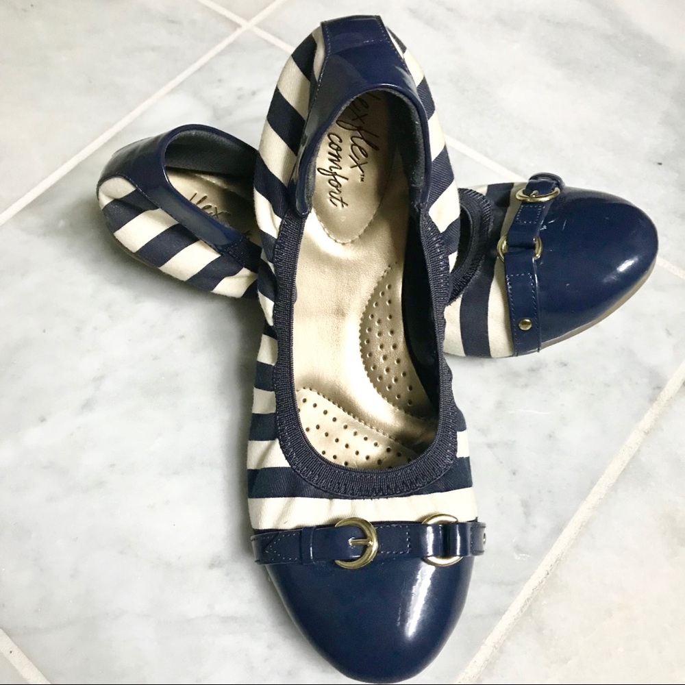 Navy and Ivory Ballet Flats